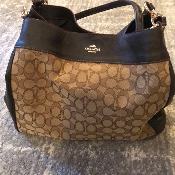 Coach Handbags - Authentic coach purse